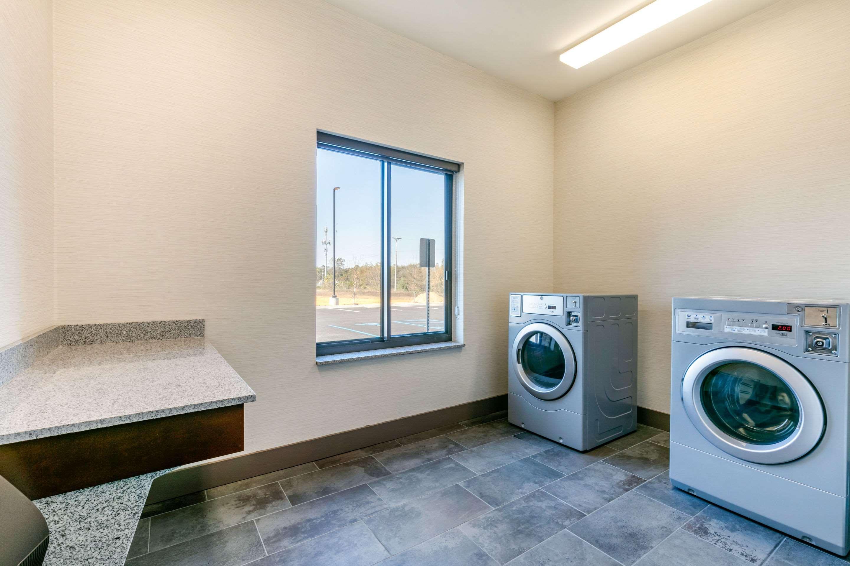 Comfort Suites North טופלו מראה חיצוני תמונה