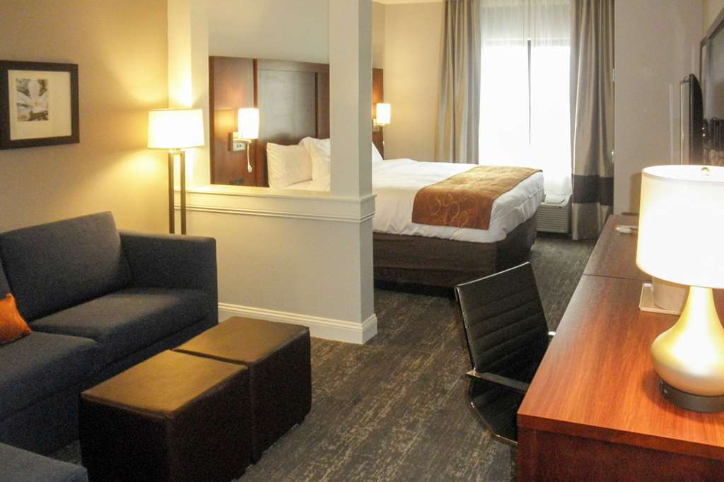 Comfort Suites North טופלו חדר תמונה